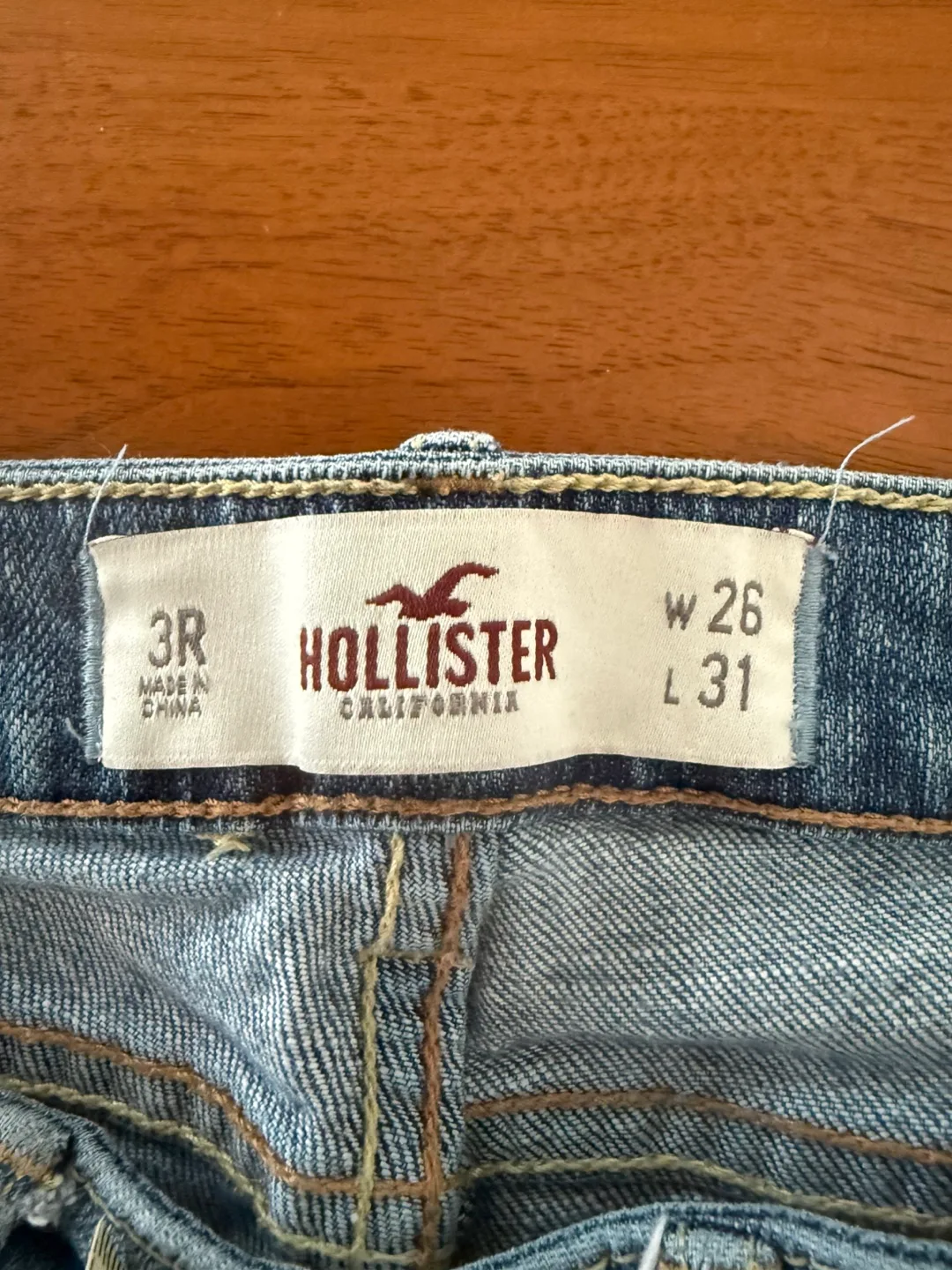 Hollister Jeans Size 26/31 image indicator(3)