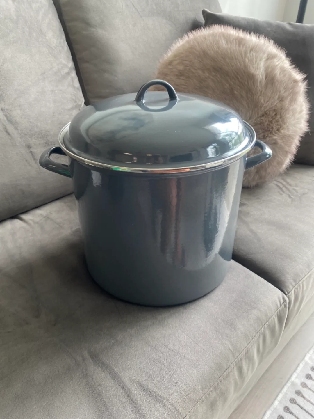 Grey Enamel Stock Pot with Lid thumbnail