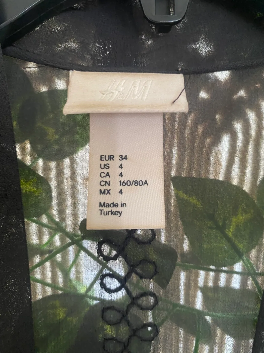 H&M charcoal grey Fringe Kimono - Size 4 image indicator(2)