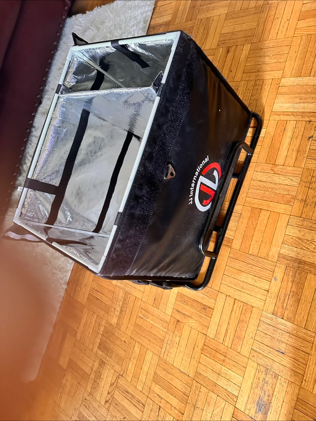 JJ International Delivery Bag thumbnail