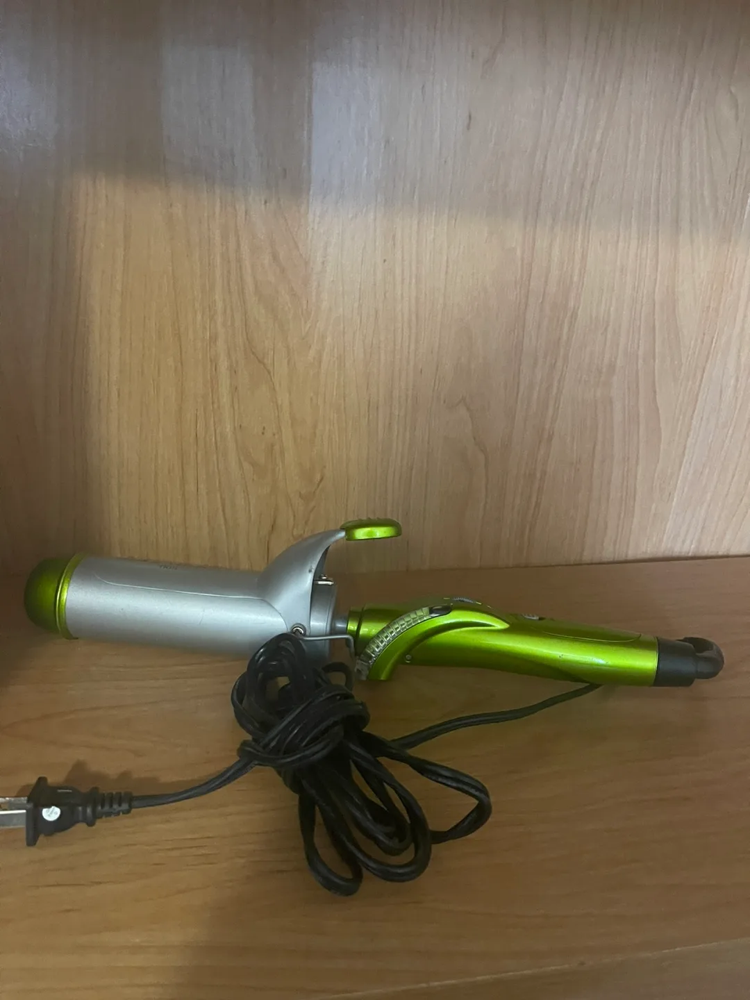 Bed Head Curlipops Curling Iron image indicator(2)