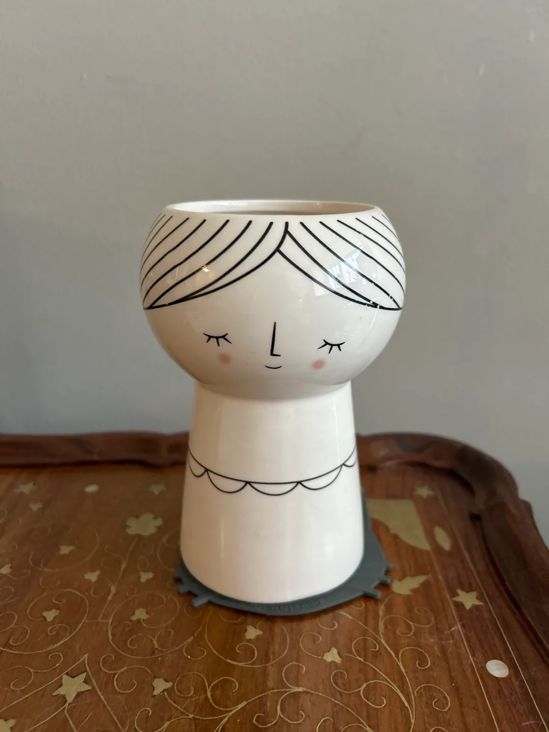 Cute Face Ceramic Vase thumbnail