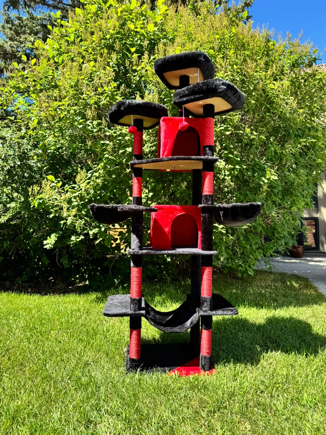 80” Cat Tree / Cat Tower – Gothic Style – for Large Cats image indicator(3)