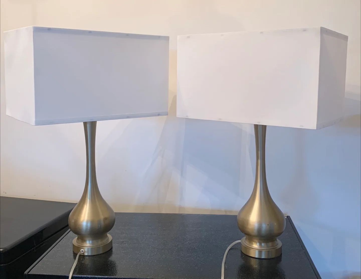2 Gold Table Lamps thumbnail