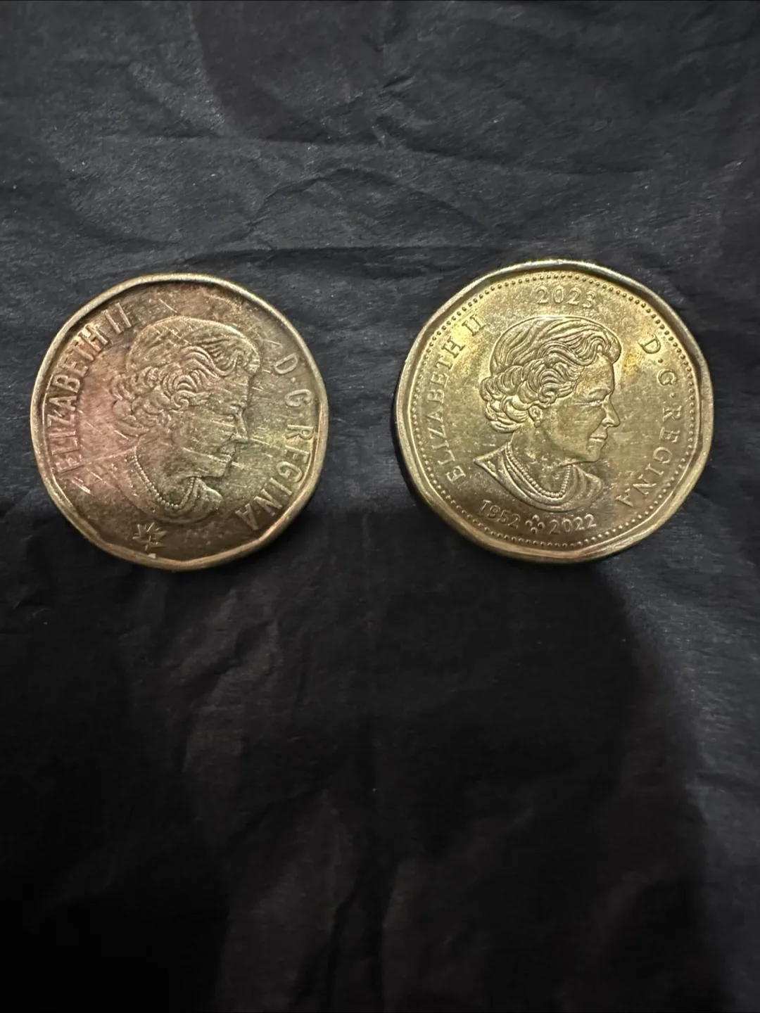 Canadian Dollar Coins - 2017 & 2022 image indicator(2)