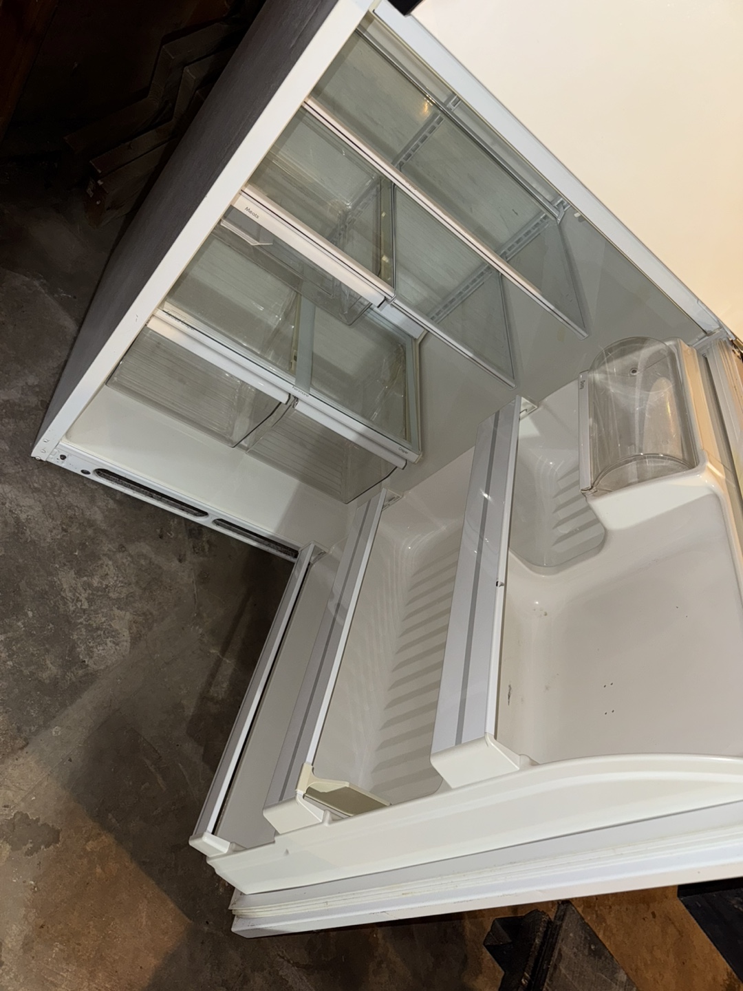 White Refrigerator - photo 3