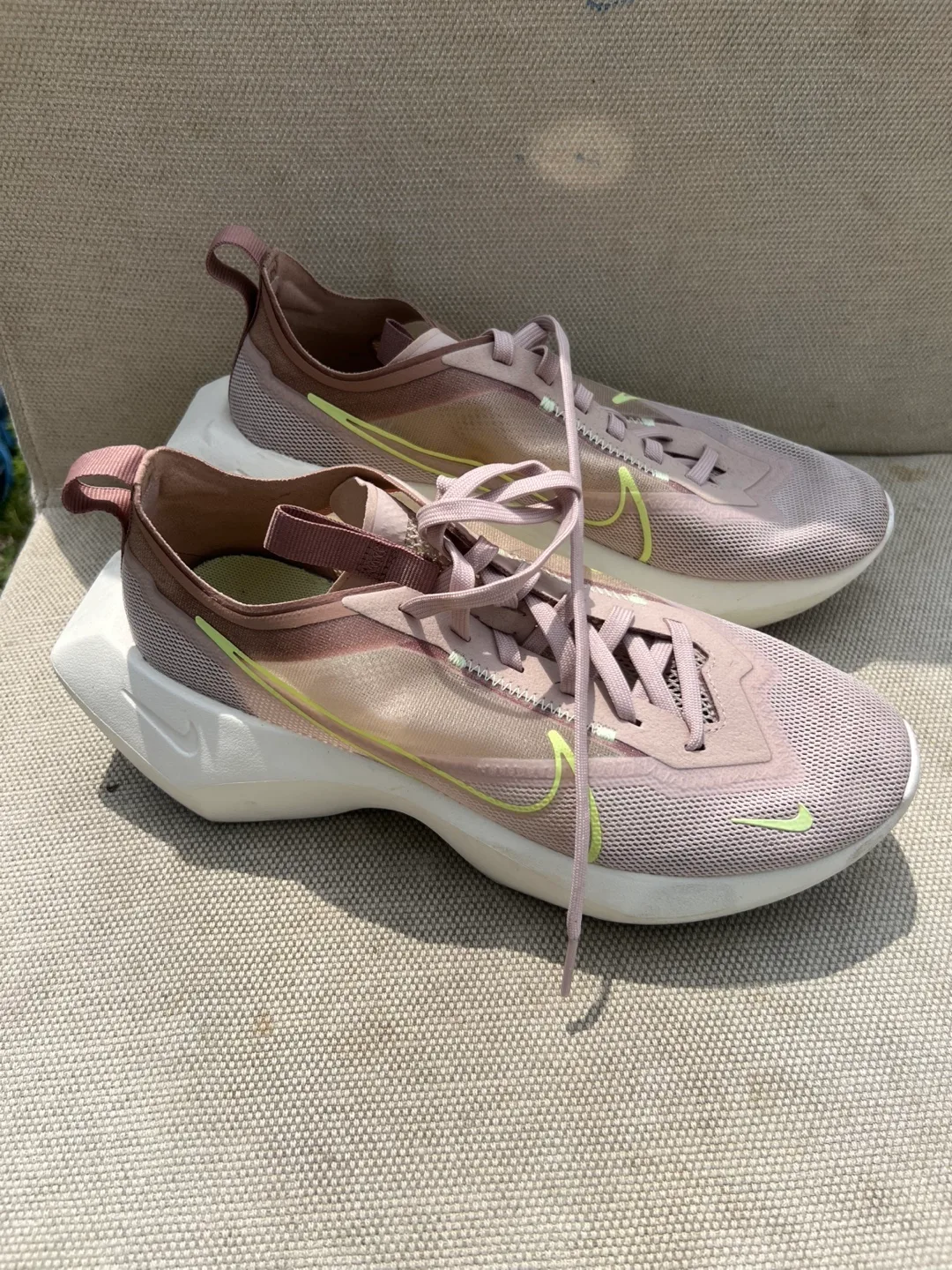 Nike Running Shoes thumbnail