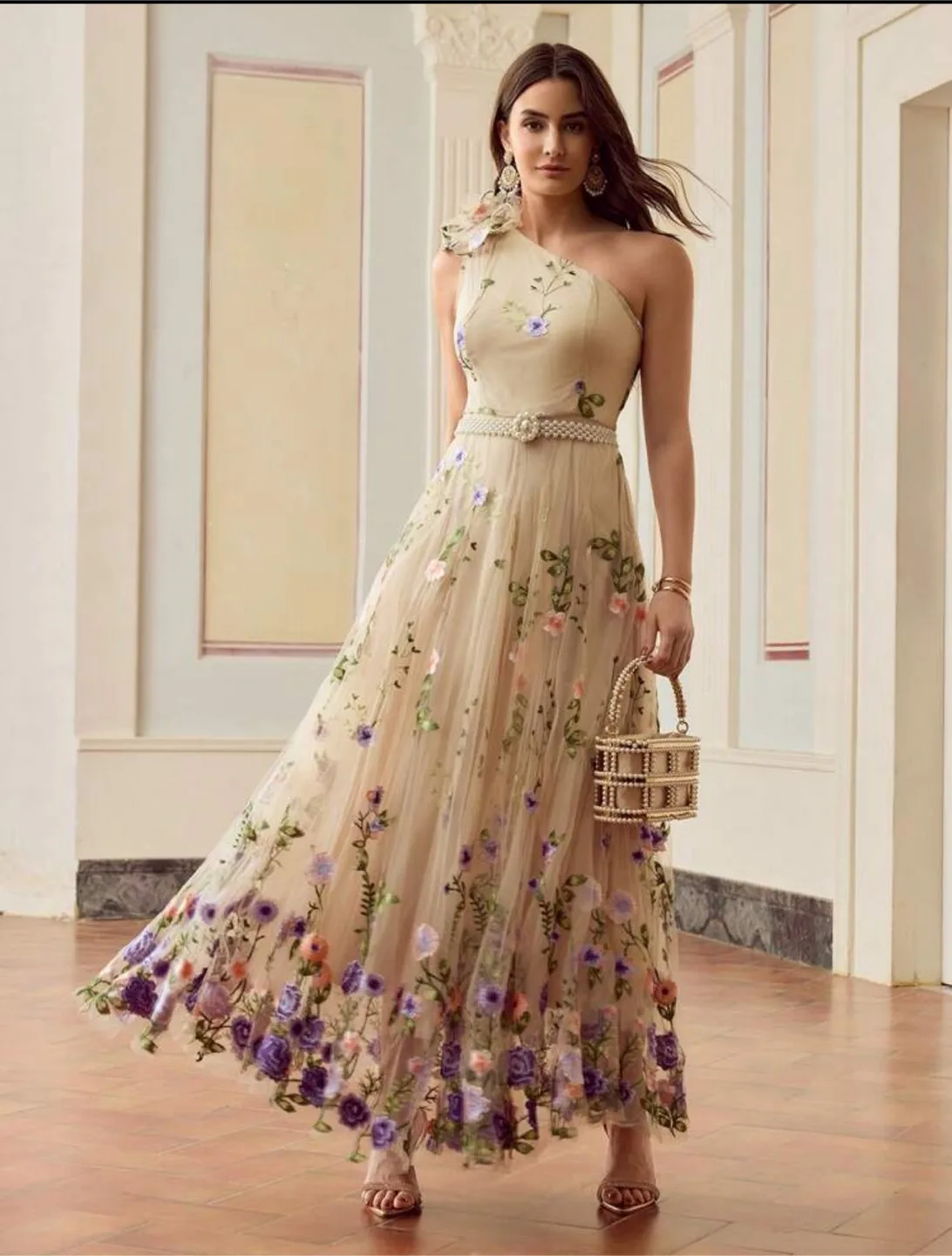 Dress image indicator(5)