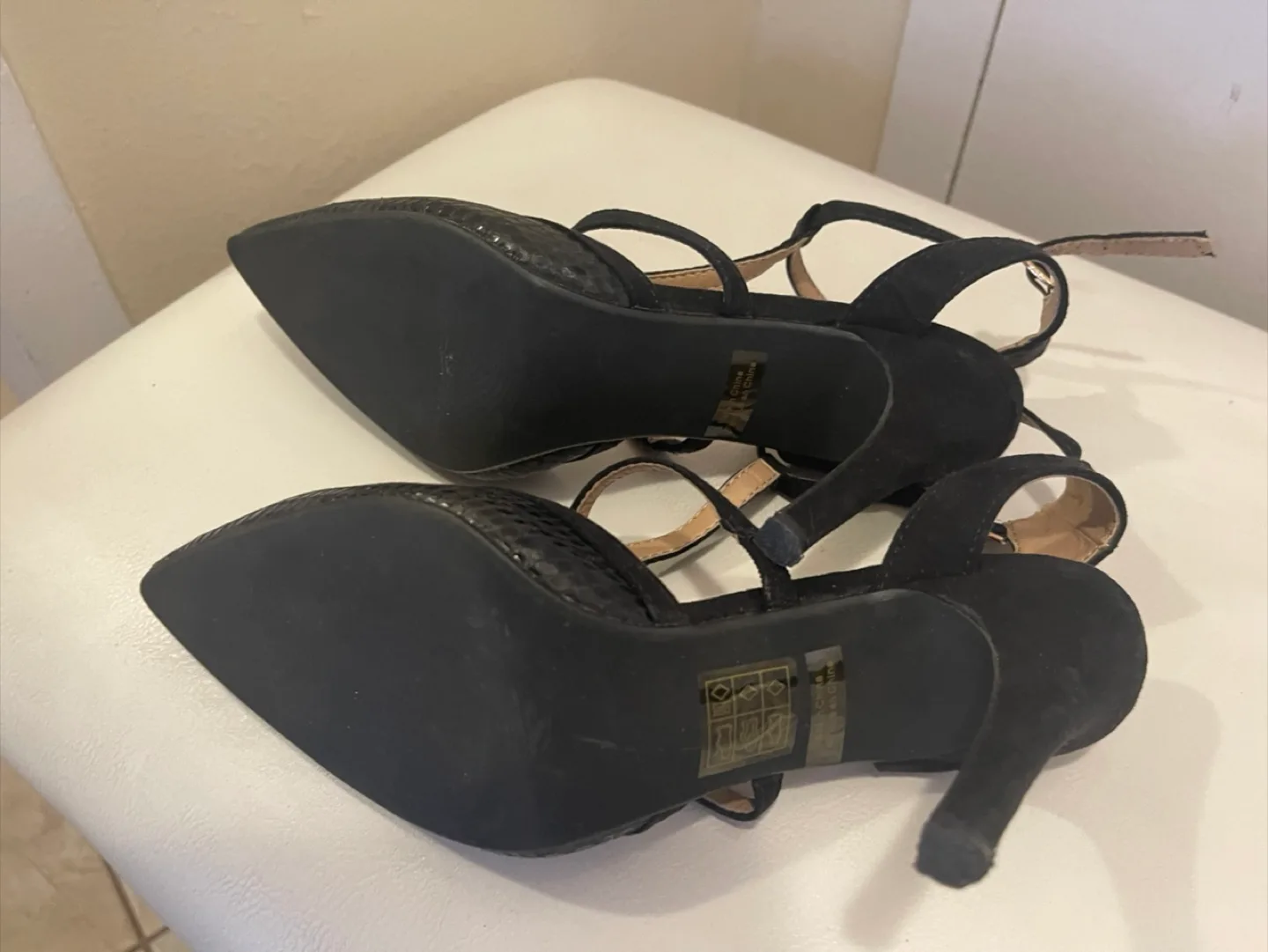 Easy Street Passion Heels - Size 6.5, Navy image indicator(2)