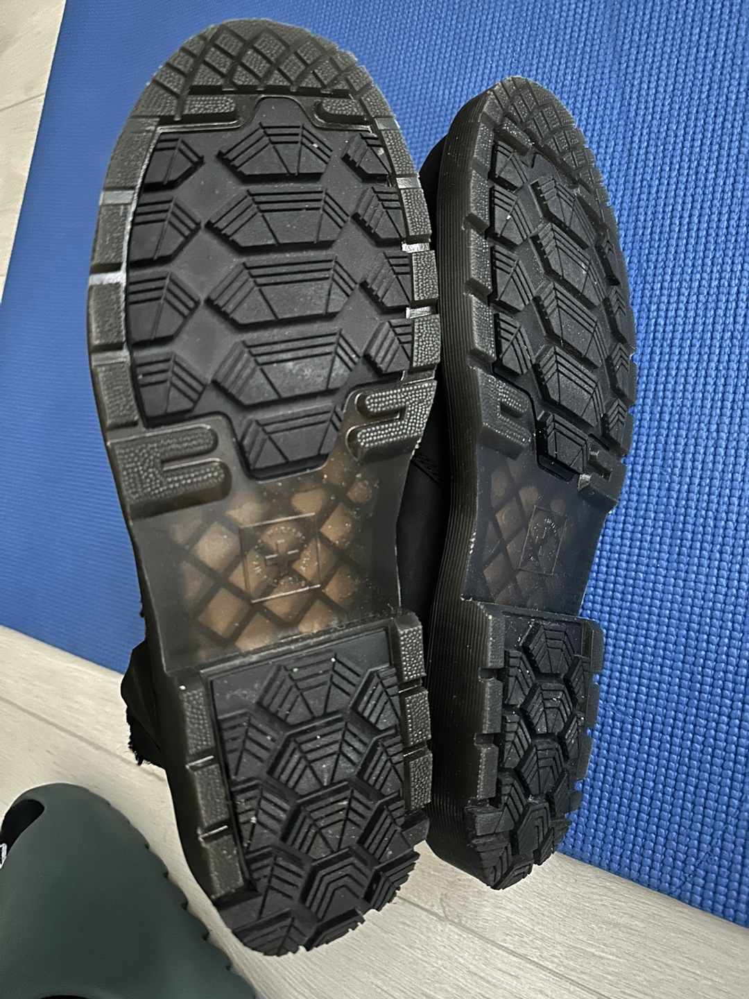 Dr. Martens Winterized Grip Boots - photo 4