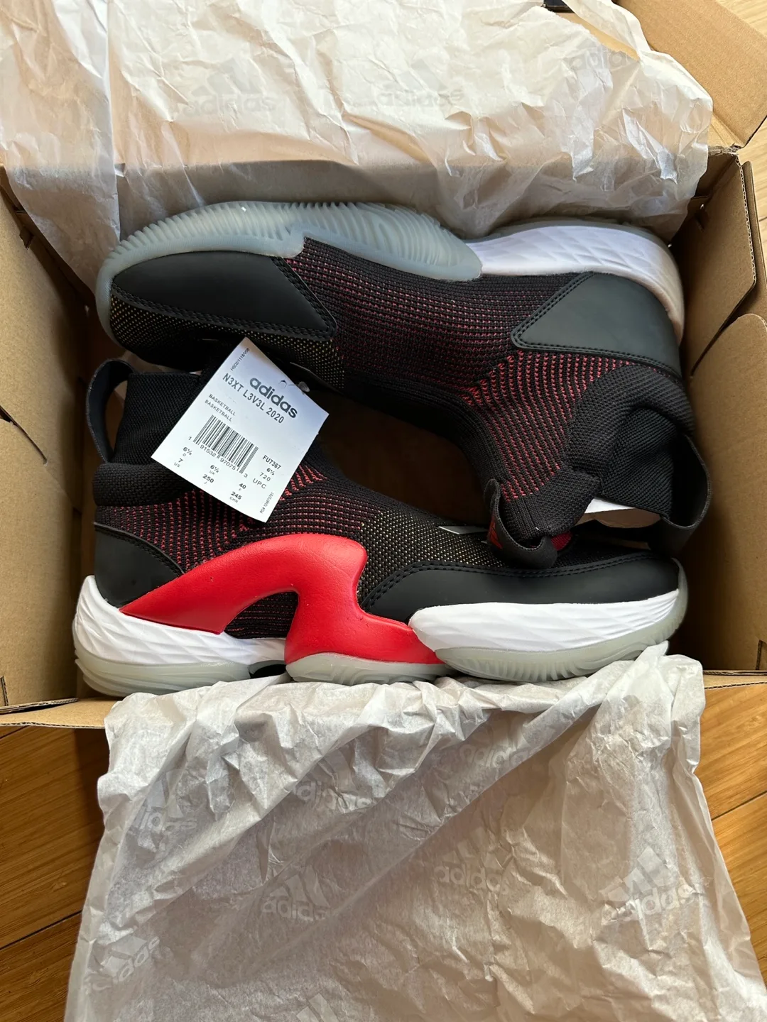 NEW ADIDAS NEXT LEVEK BASKETBALL SHOES MEN SIZE 7 / WOMEN 8 thumbnail