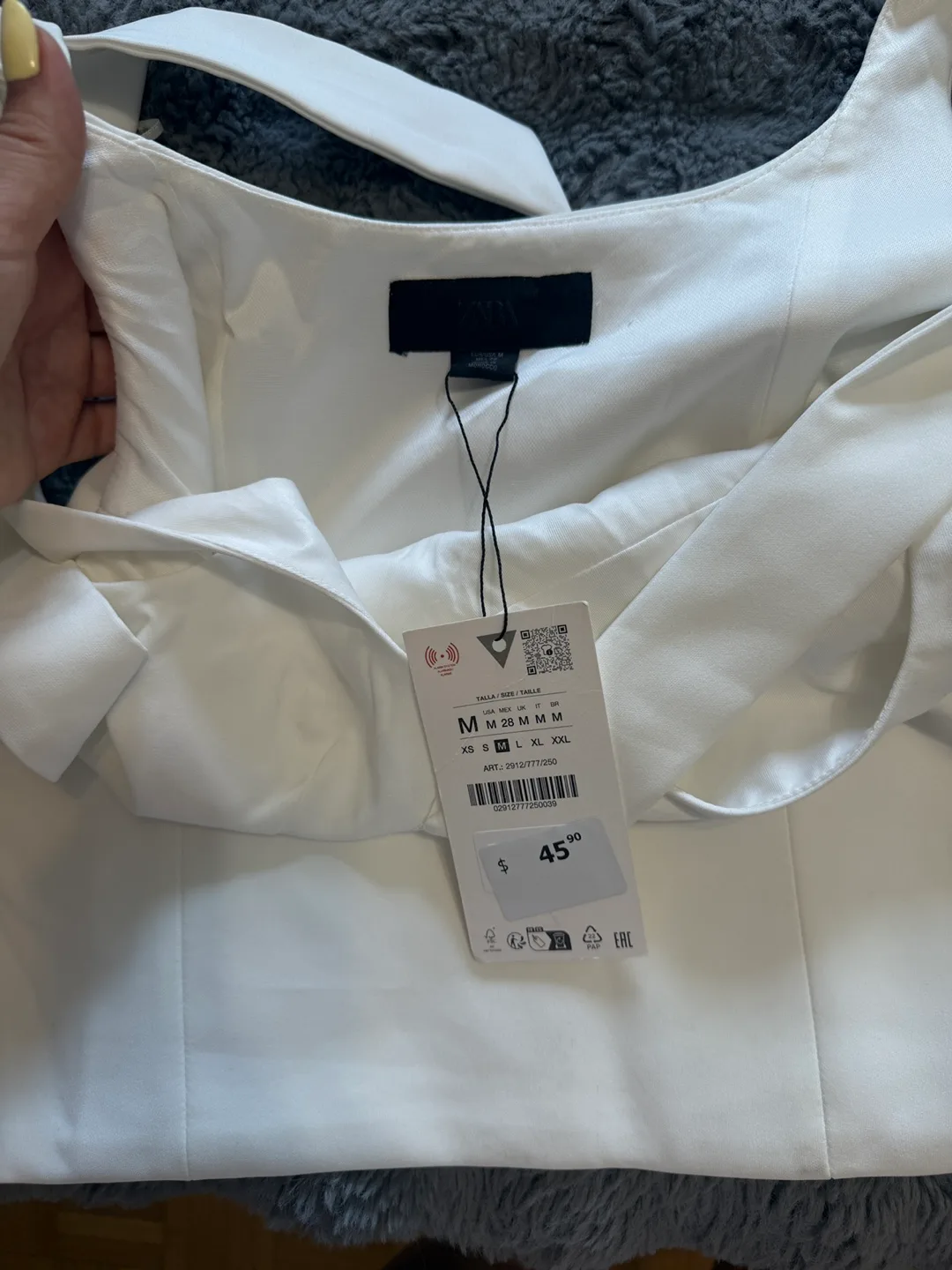 Zara White Top - Size M image indicator(4)