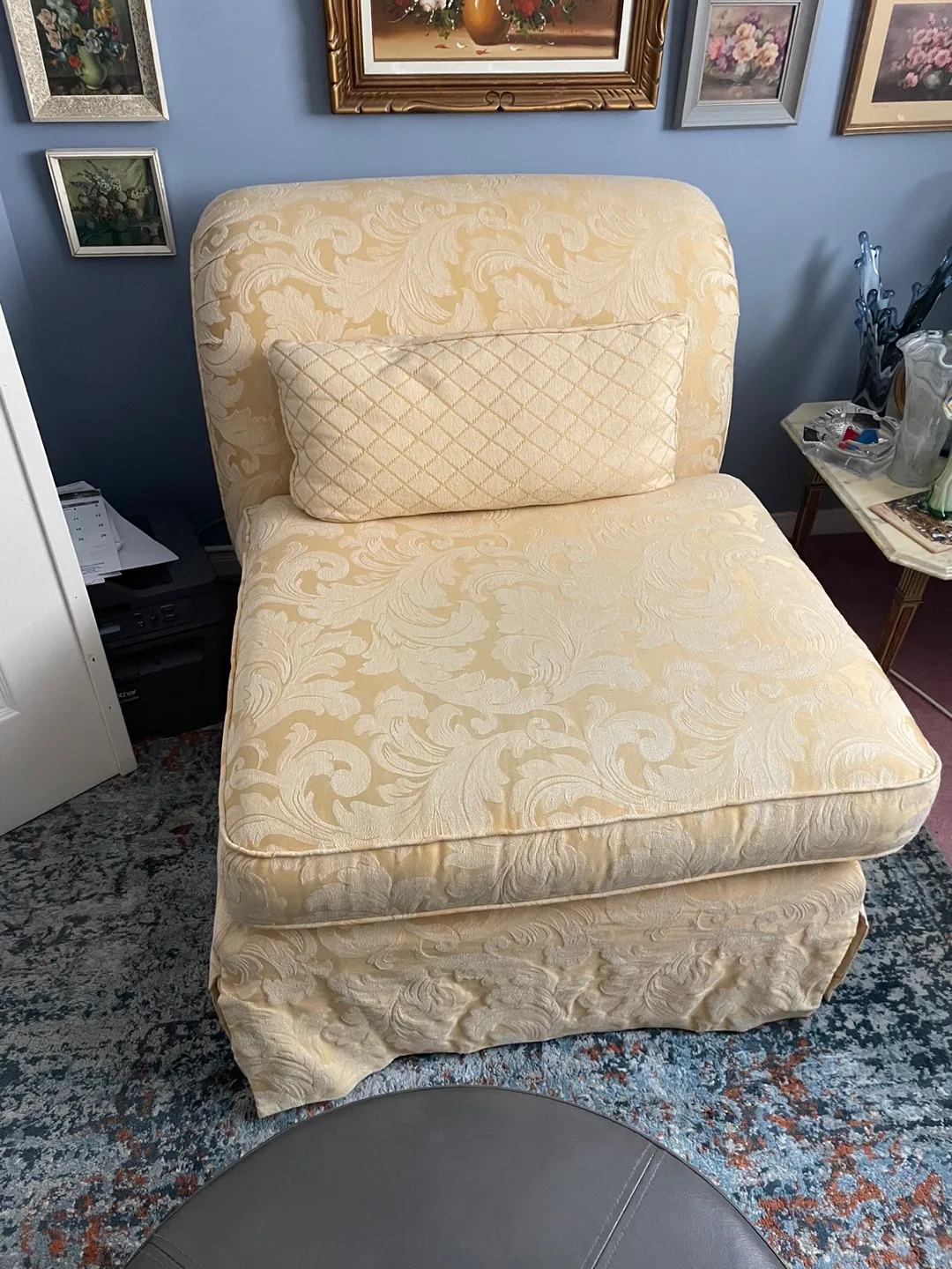 Oversized slipper chairs  X 2 thumbnail