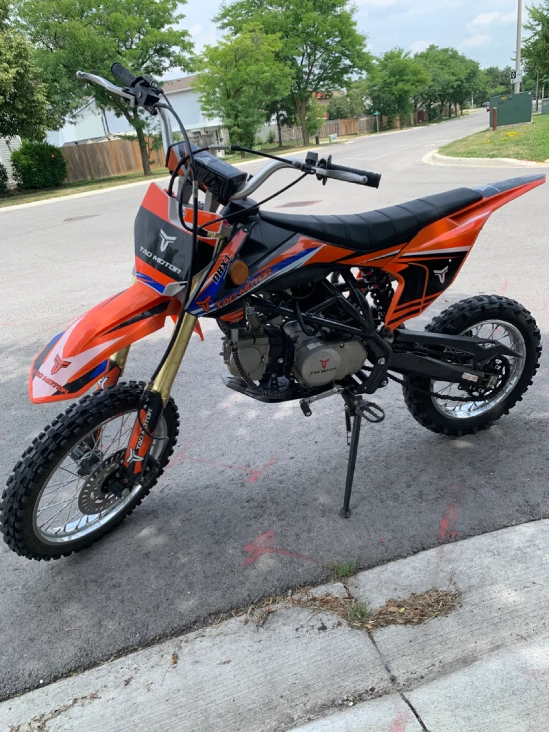 125cc Dirt Bike thumbnail
