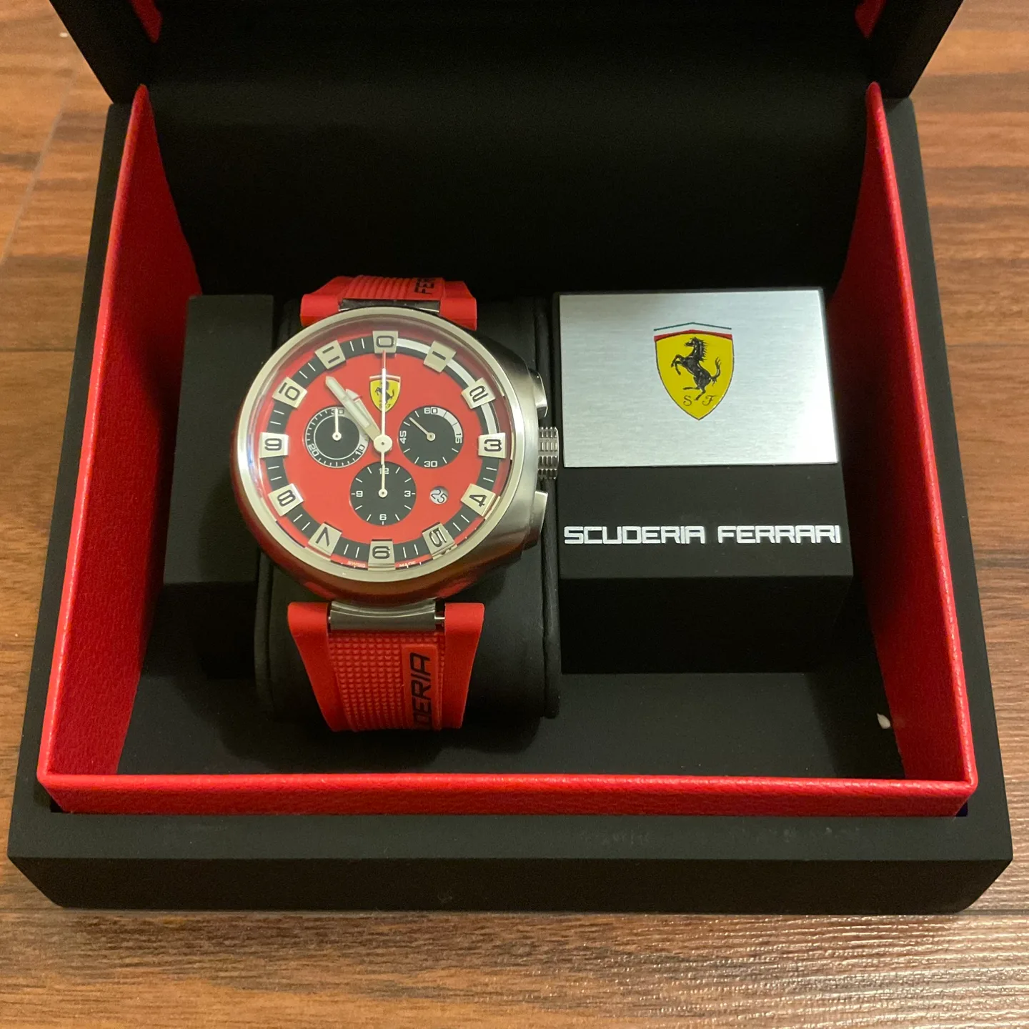 Ferrari Watch thumbnail