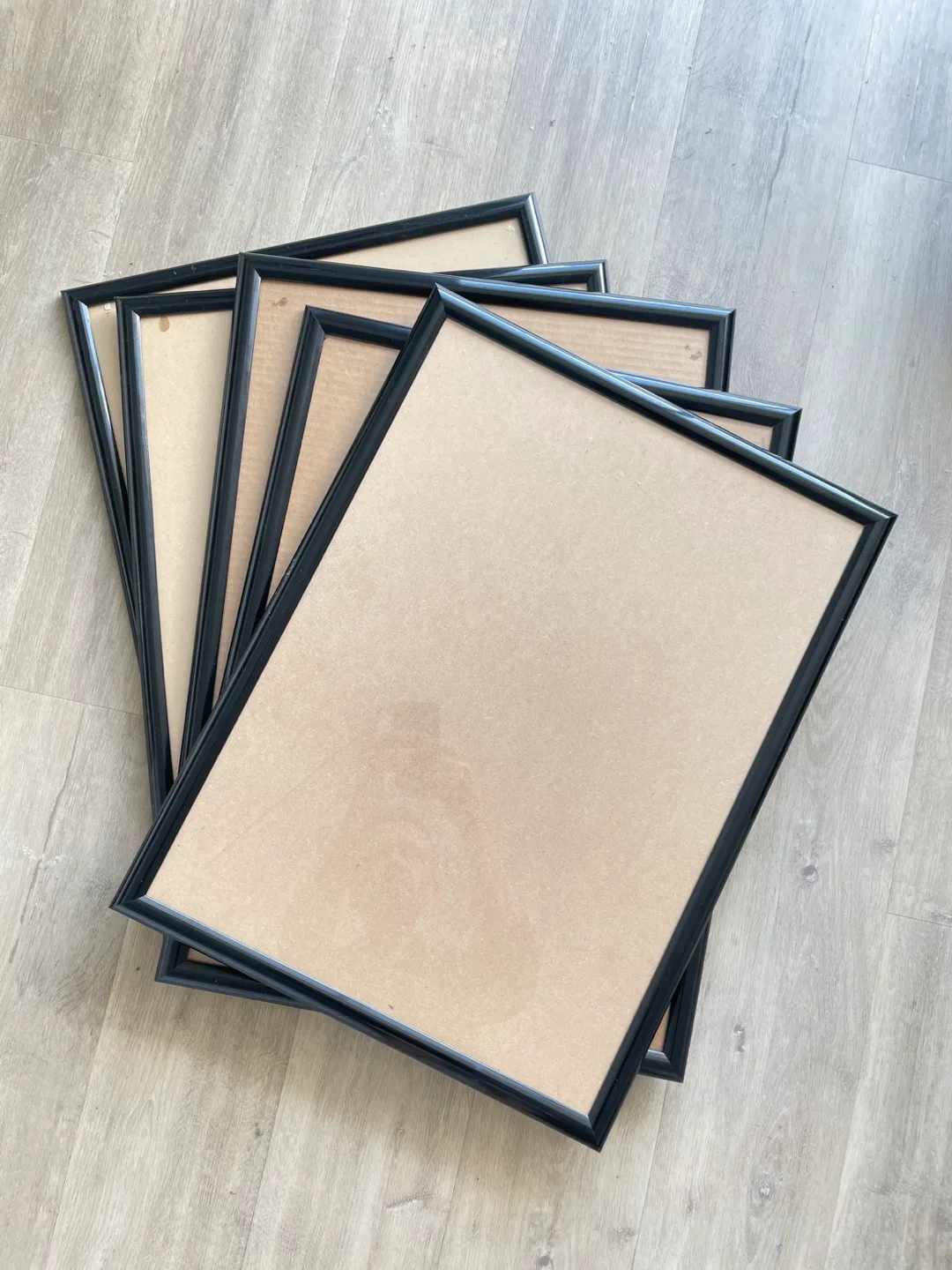 5 Poster Frames (18x24) thumbnail