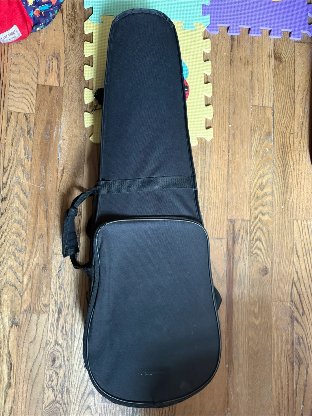 Training Violin with Bow and Hard Case image indicator(4)