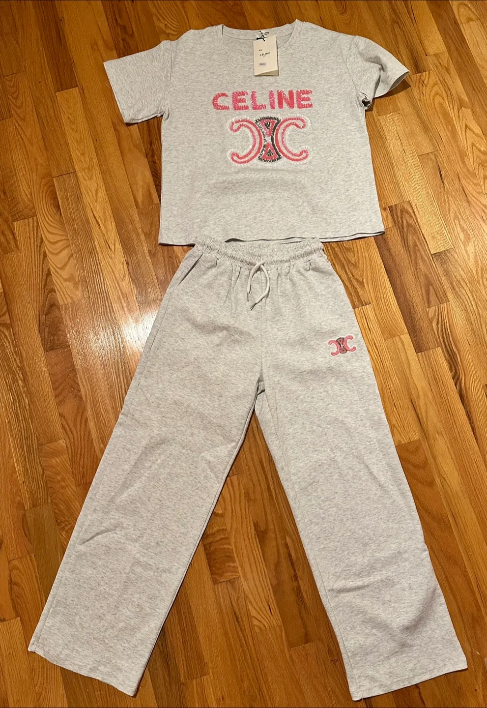 Grey T-Shirt & Sweatpants Set thumbnail