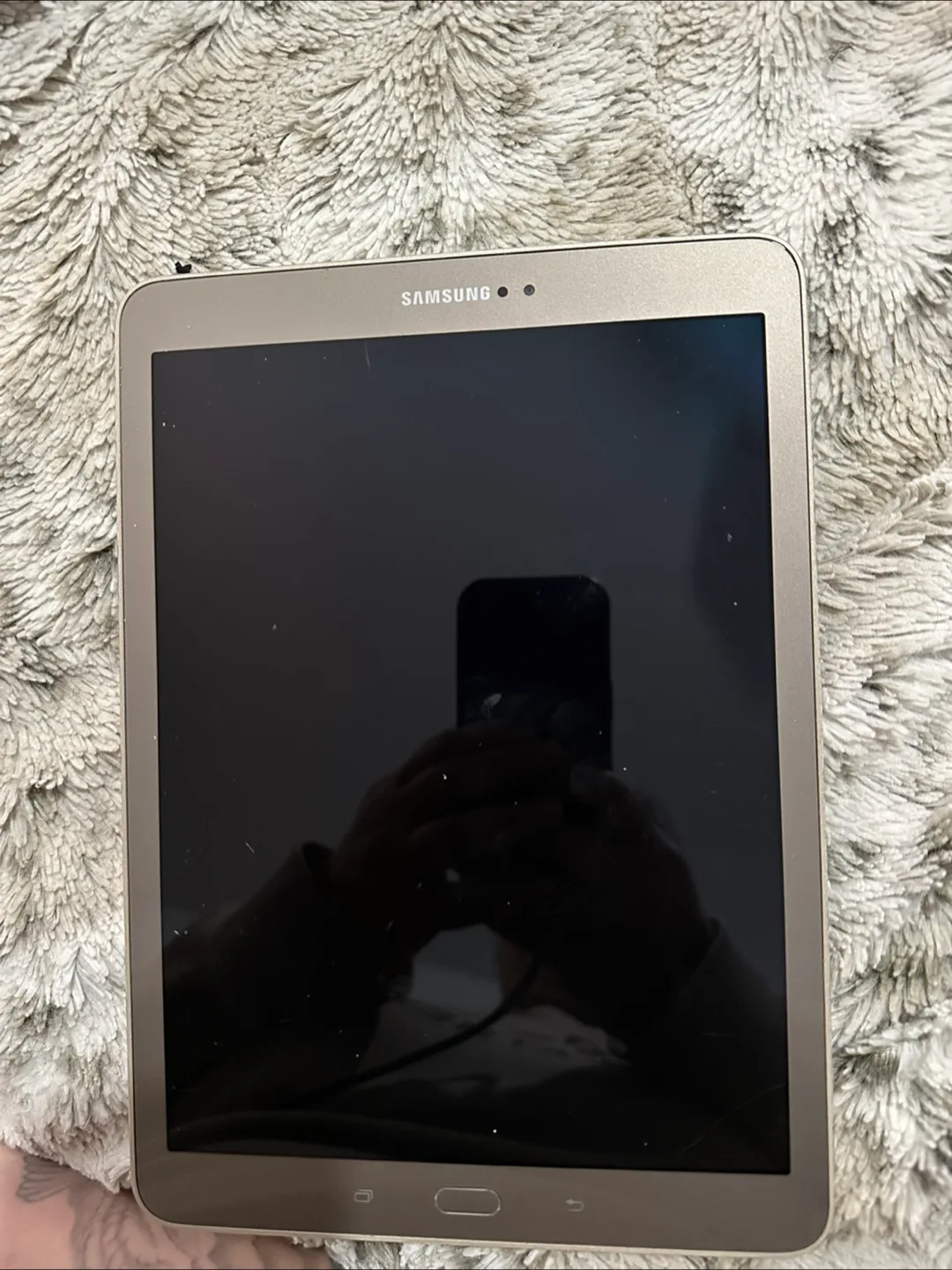 Samsung Galaxy Tab A 32GB Tablet thumbnail