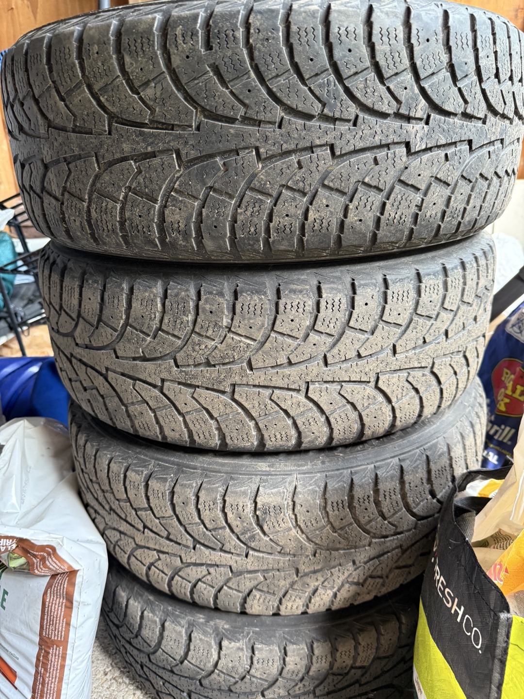 Hyundai Elantra Winter Tires with Rim