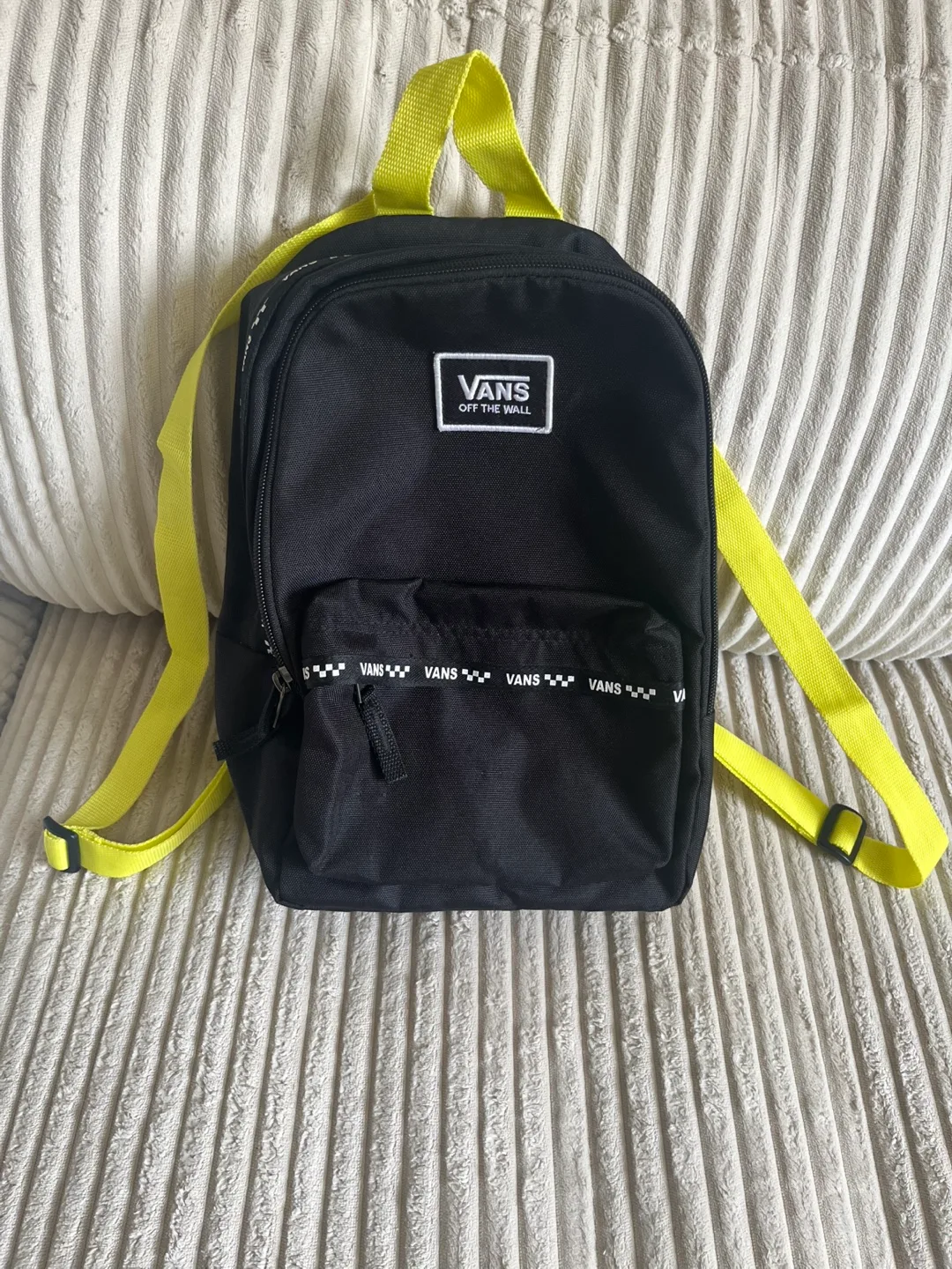 Vans Mini Backpack – Neon Yellow Accents thumbnail