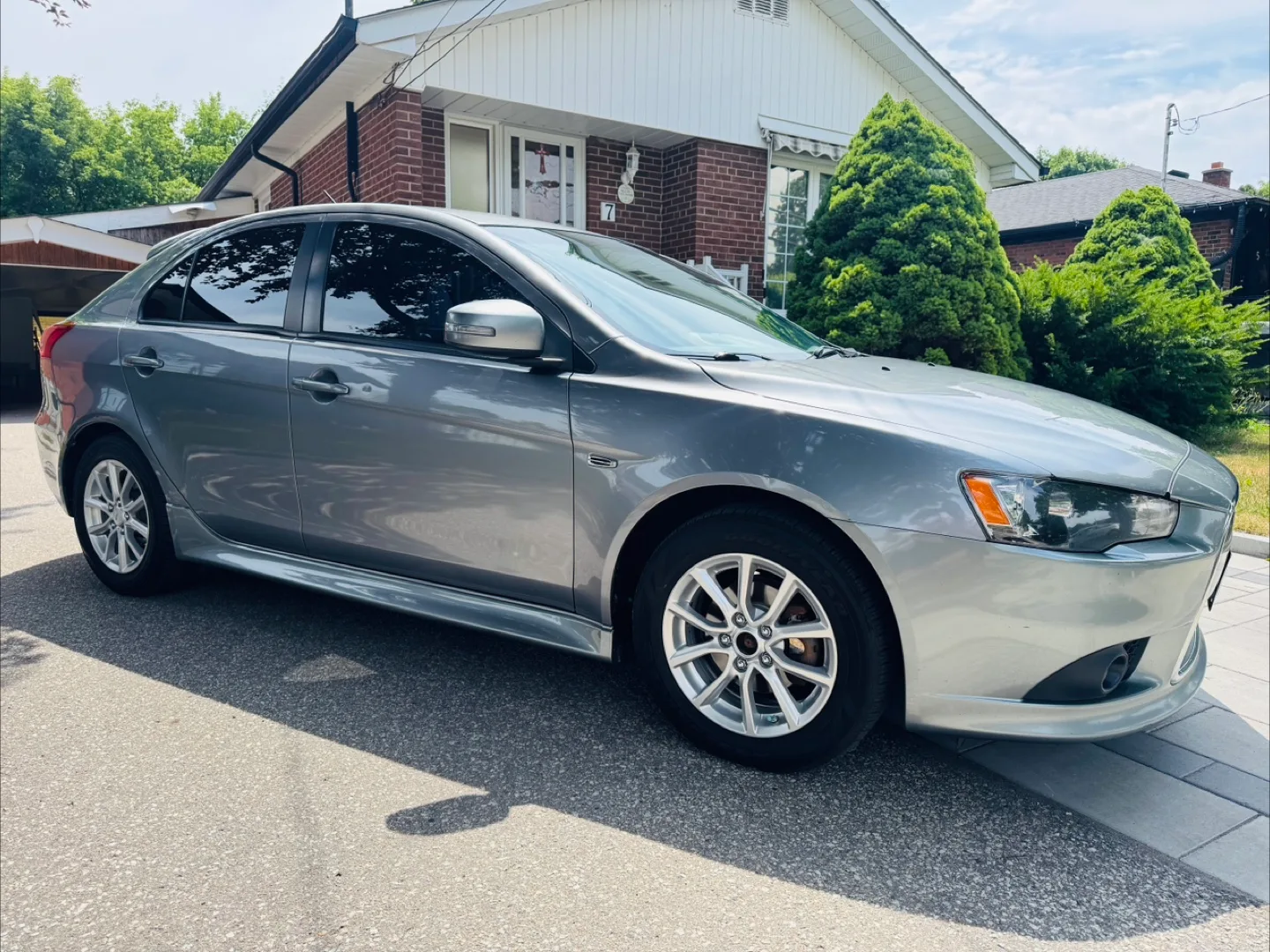 2015 Mitsubishi Lancer Sportback image indicator(2)