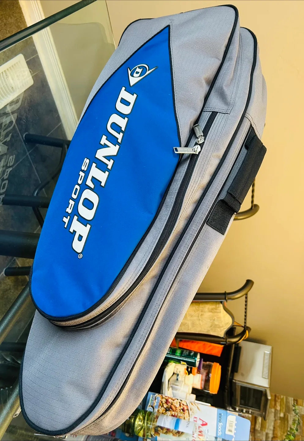 *NEW* DUNLOP 4-Racket Tennis Bag thumbnail