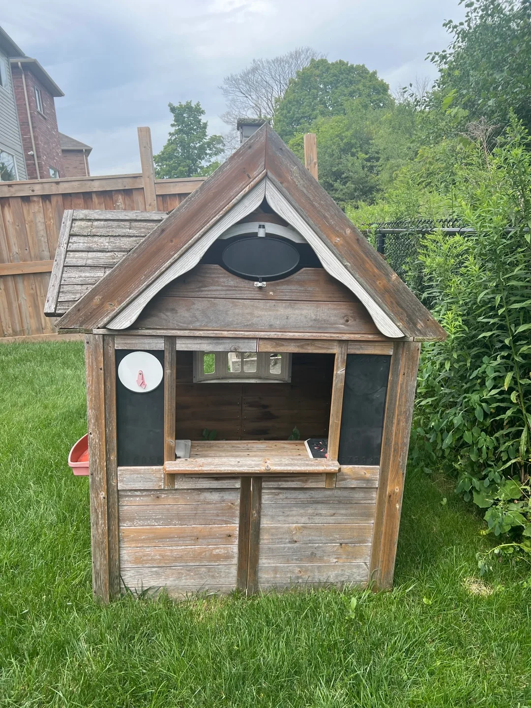 Kids Wooden Playhouse image indicator(2)