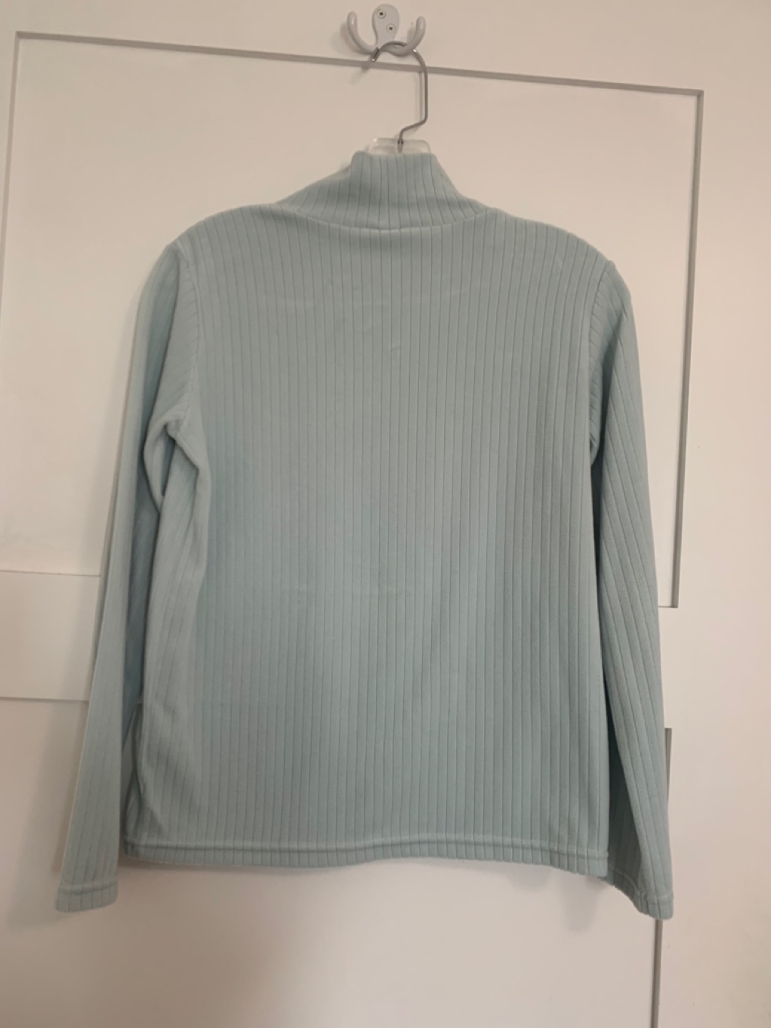Uniqlo Turtleneck - Kids Size 13 - Light Blue - photo 2