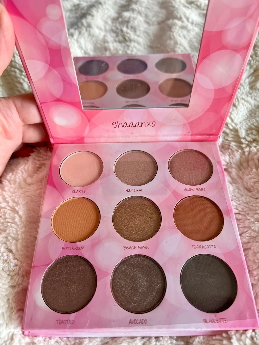 BH Cosmetics Shaaanxo The Remix 18 Color Eyeshadow Palette thumbnail