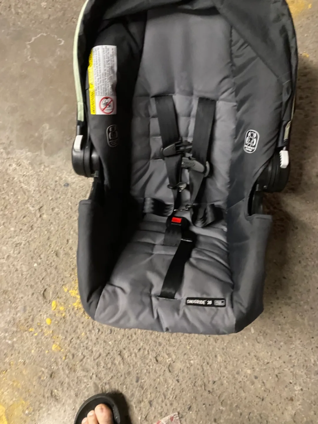 Chicco KeyFit 30 Infant Car Seat thumbnail