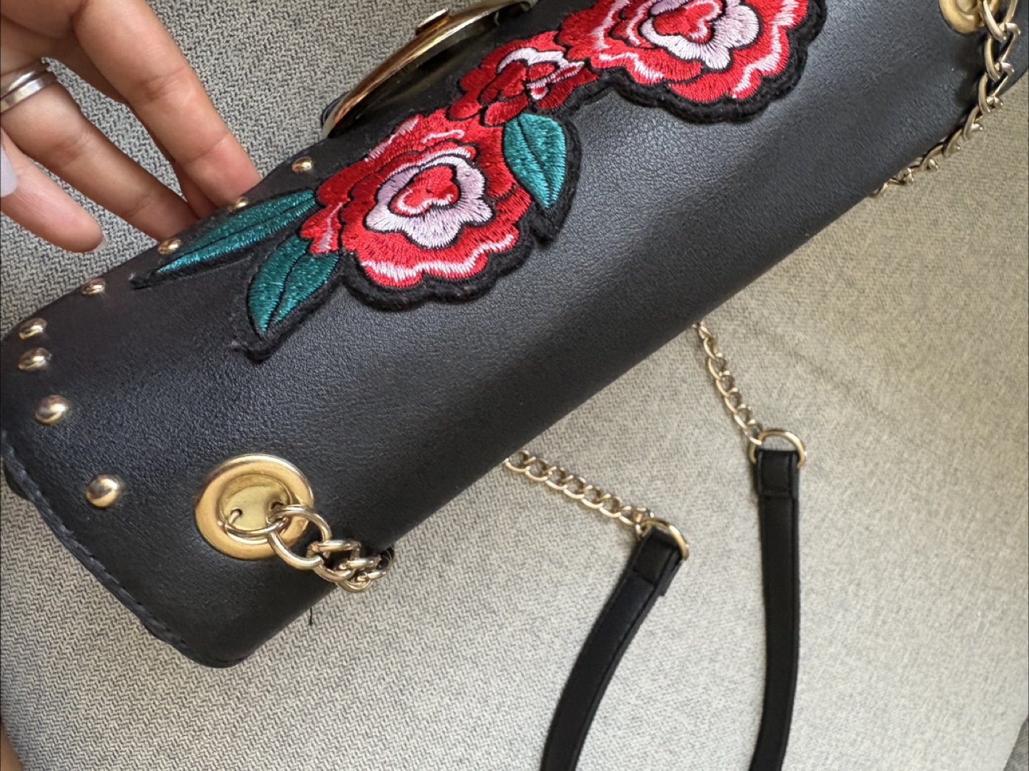 Primark Black Floral Embroidered Crossbody Bag - photo 3