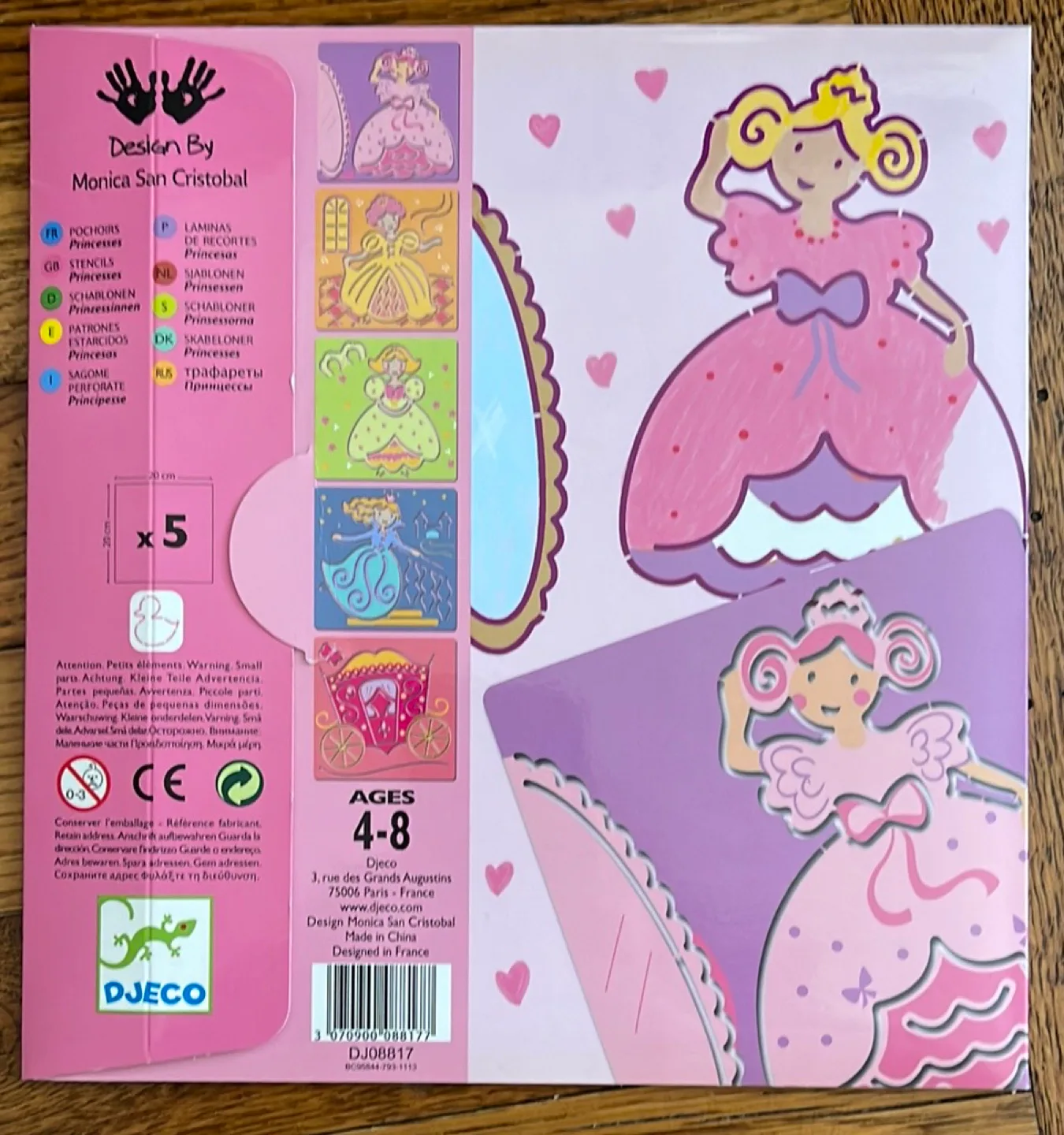 Djeco 5 Princesses Stencil Set Ages 4-8 image indicator(4)