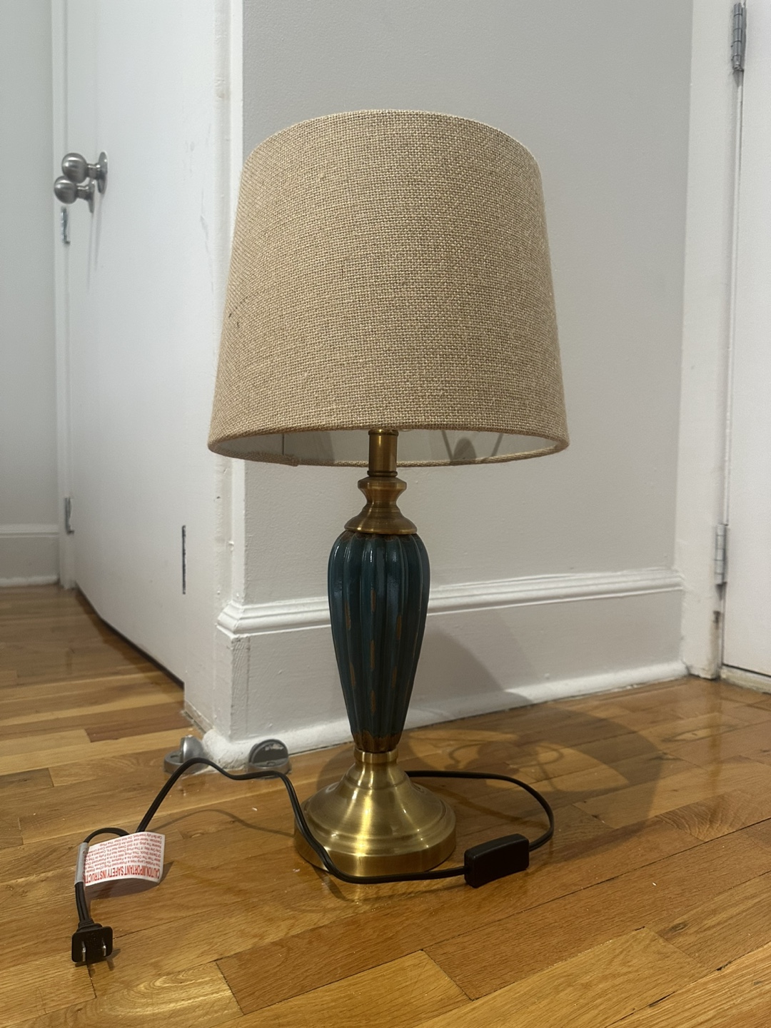 MOVE OUT SALE | Retro Table Lamp