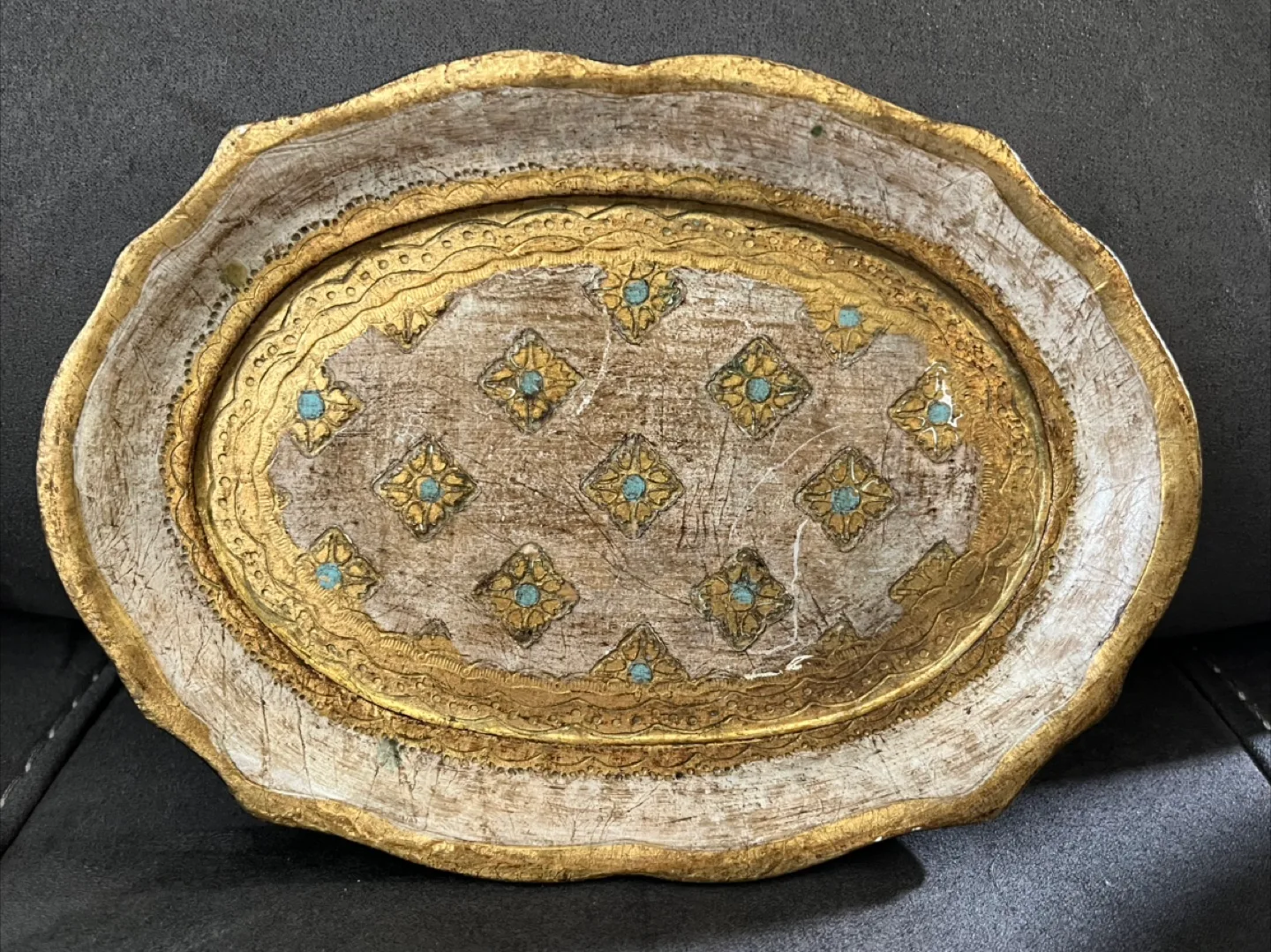 Vintage Florentine Decorative Trays - Set of 10 🇨🇦 image indicator(9)