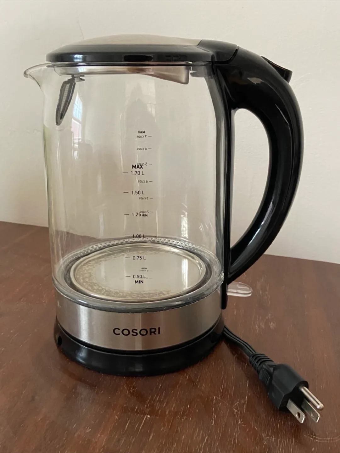 Cosori Electric Kettle - 1.7L Capacity thumbnail