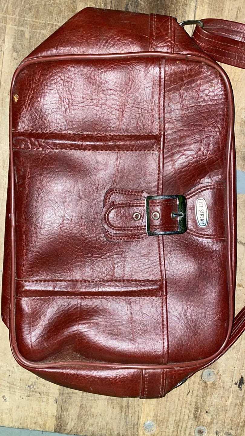 Jet Stream Brown Leather Shoulder Bag thumbnail