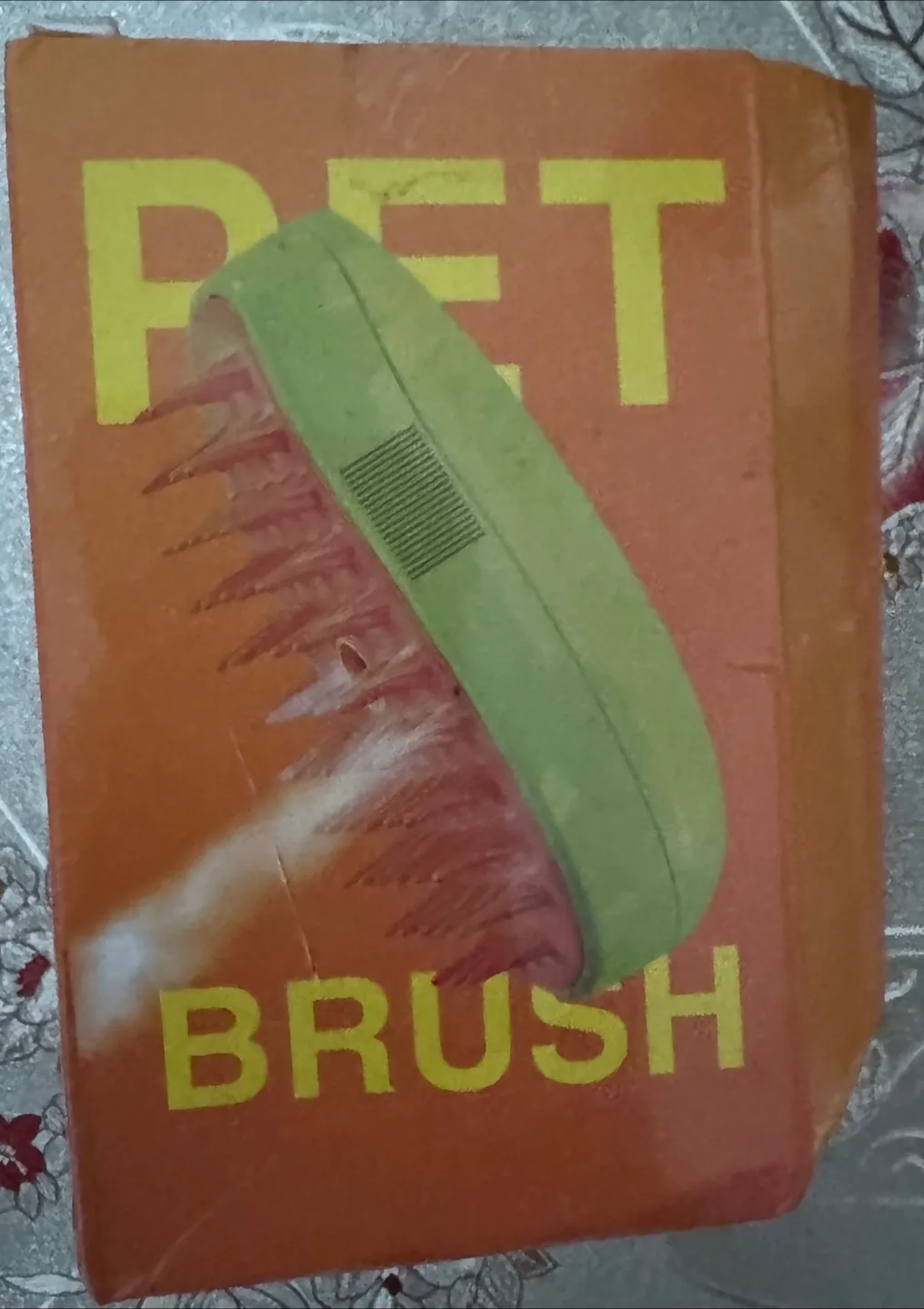 BNIB Pet Brush - One Click Spray, Rechargeable thumbnail
