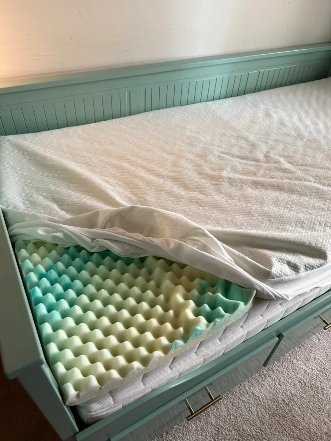 GhostBed Memory Foam Mattress Topper (Twin) image indicator(2)