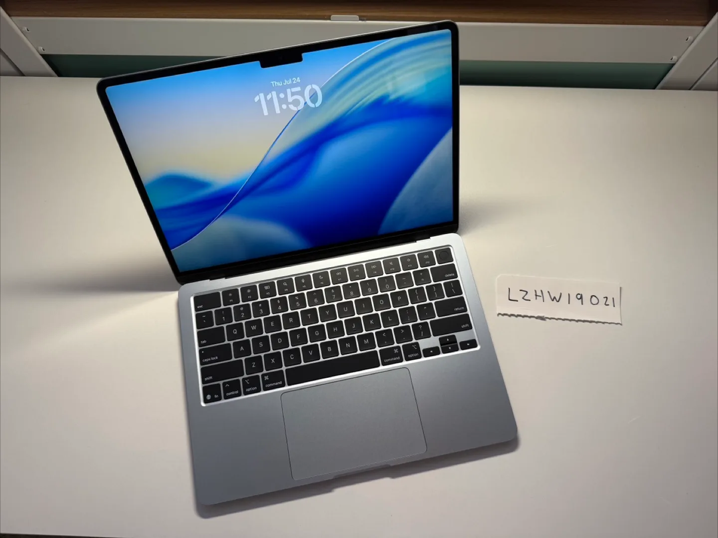 MacBook Air, 2025, M4 image indicator(2)