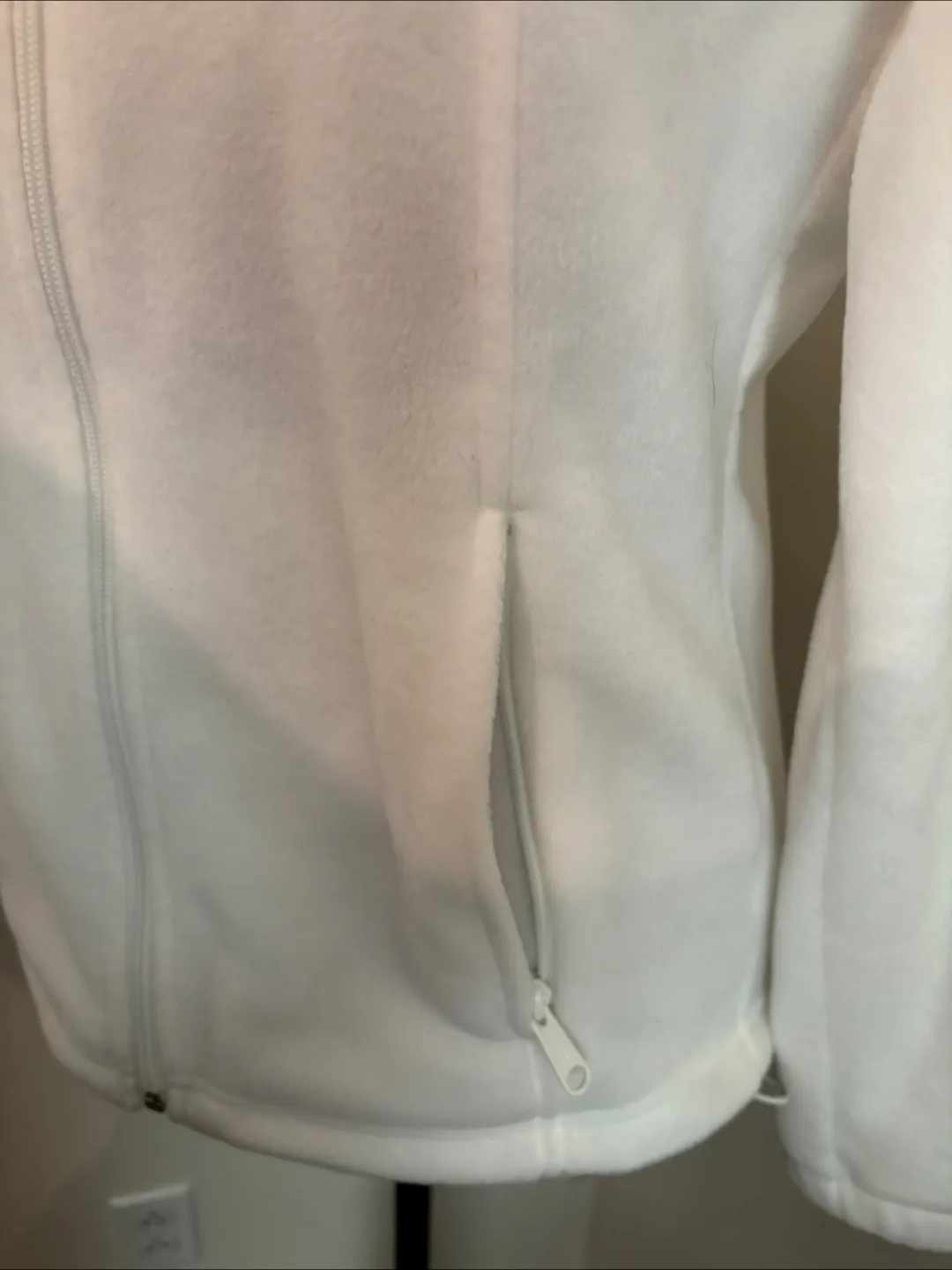Columbia Fleece Jacket - White image indicator(5)