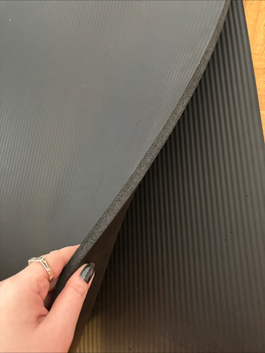 Two Thick Exercise Mats image indicator(2)