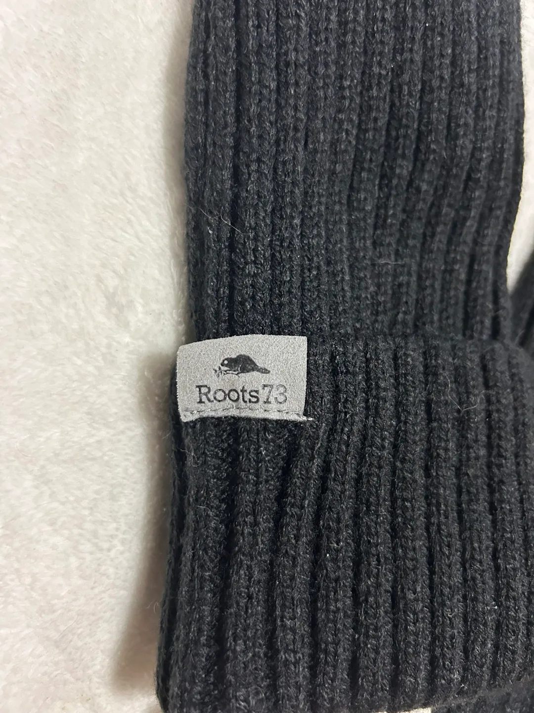 Roots73 Black Mittens image indicator(2)