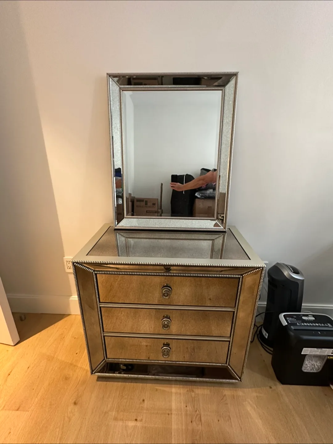 Mirrored 3-Drawer Nightstand with Mirror thumbnail