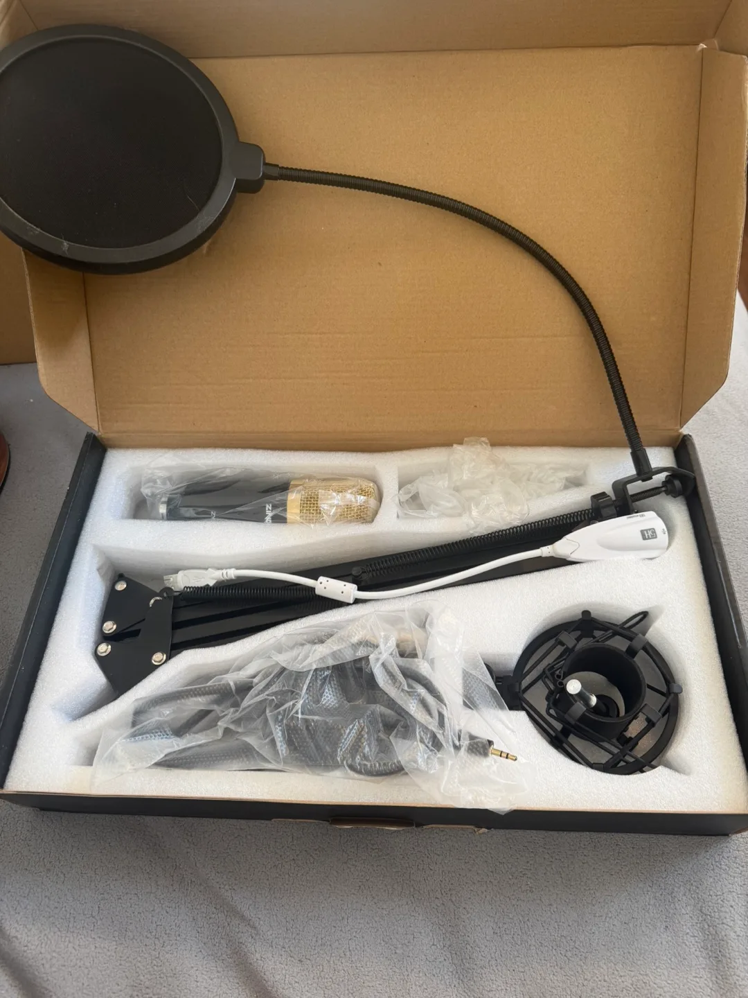 ZINGYOU ZY-007 Microphone - Gold Black thumbnail