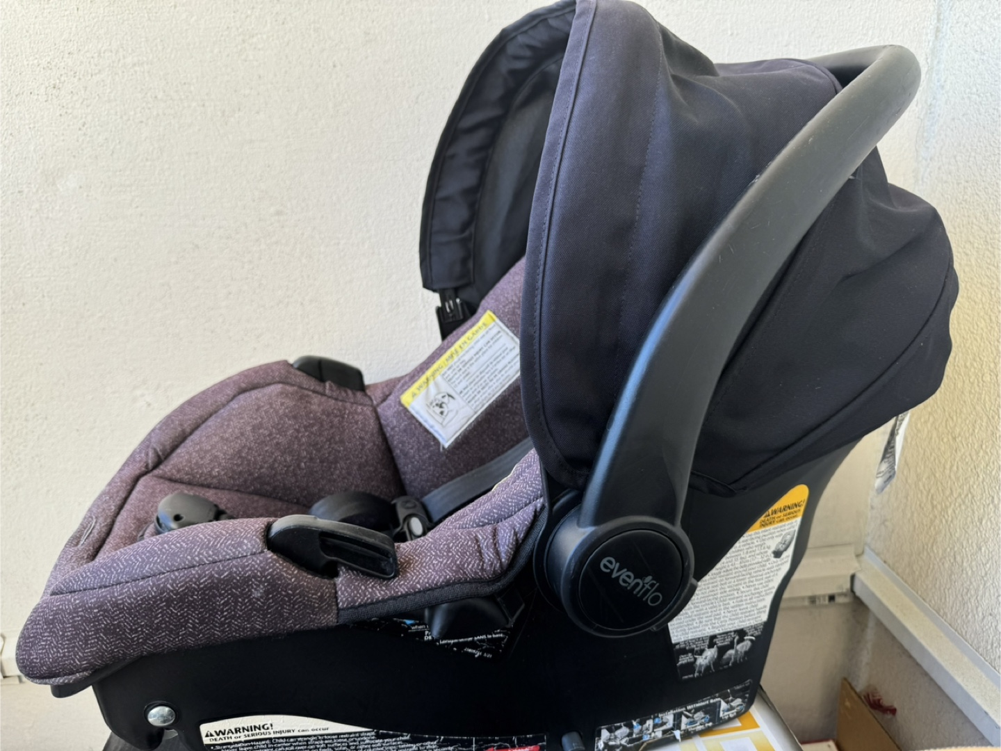 Evenflo Infant Car Seat