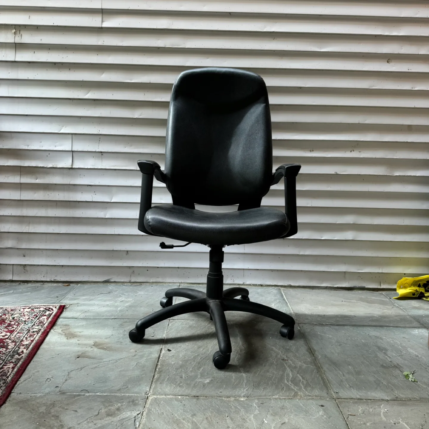 Black Office Chair thumbnail