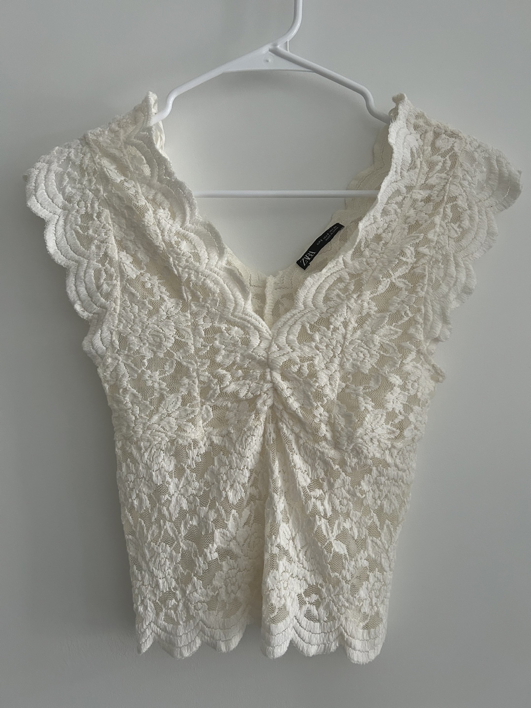 Zara Floral Lace Top - Size Small