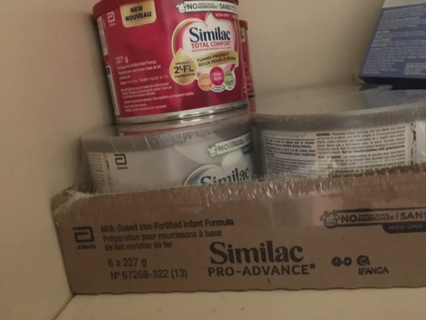 Similac Total Comfort & Pro-Advance Infant Formula thumbnail