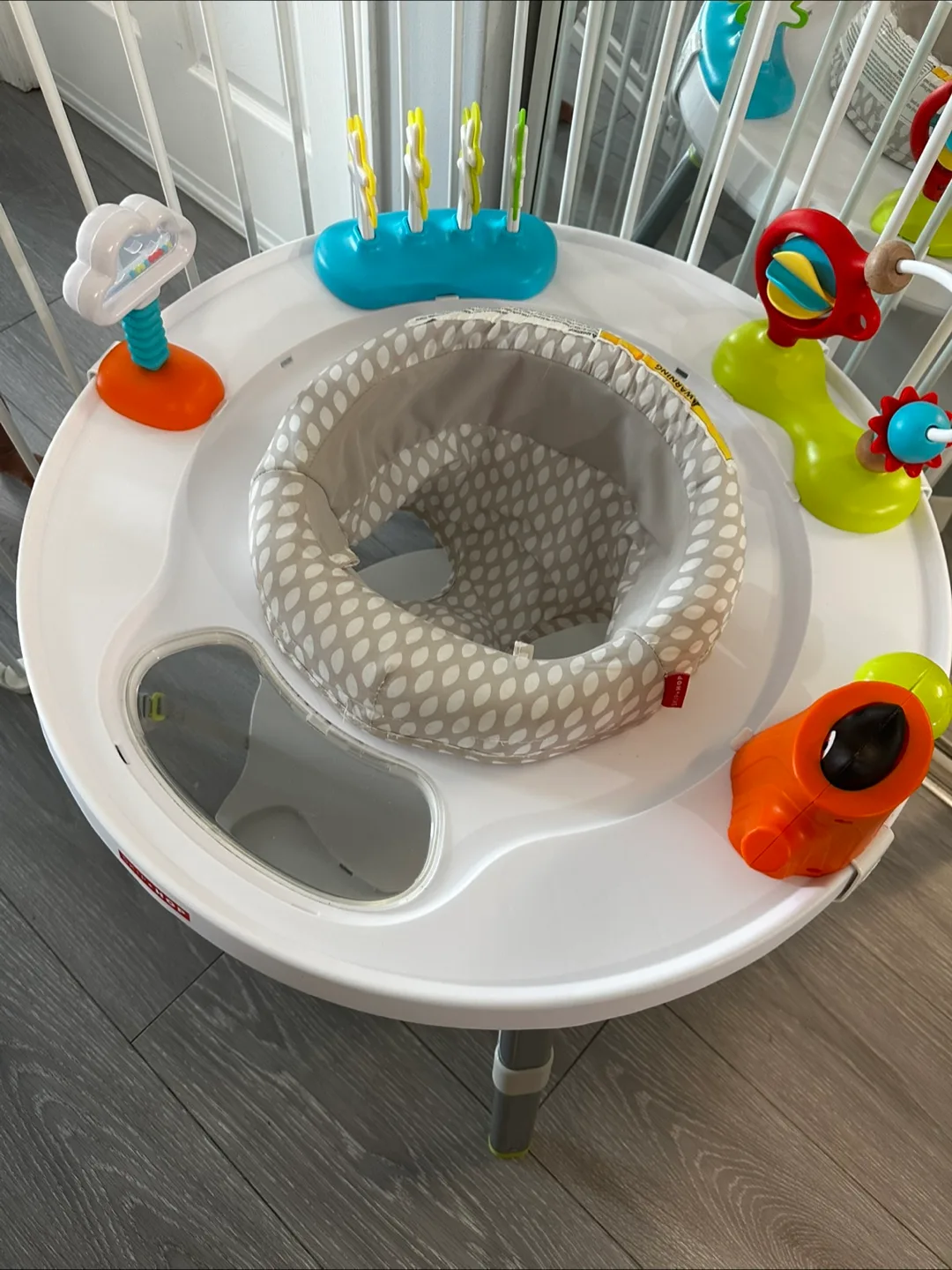 Skip Hop Explore & More Jumpscape Activity Center thumbnail